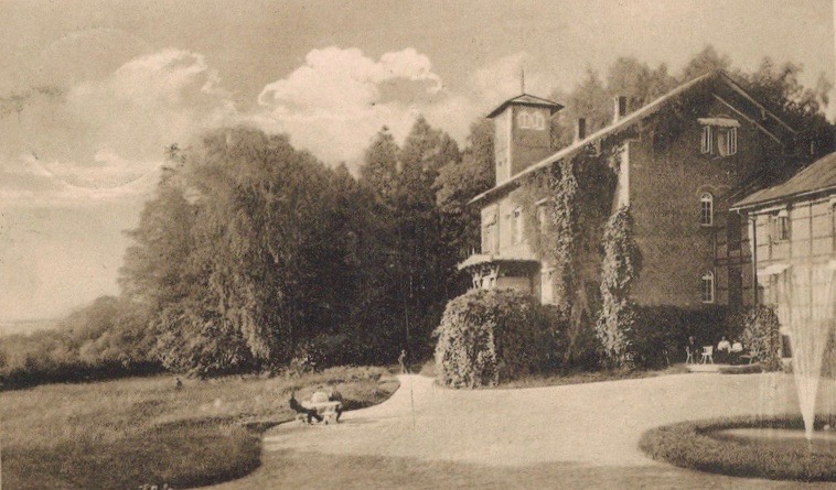 Kurhaus, Wasserheilanstalt Bad Stuer, Postkarte um 1900, Terasse